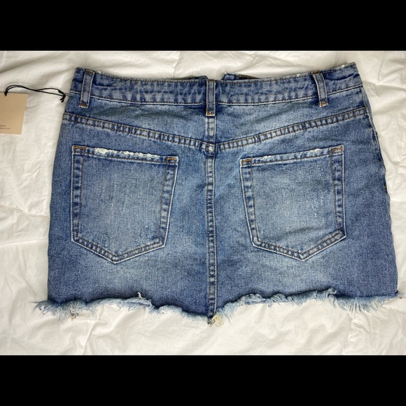 Superdown Denim Mini Skirt - Picture 3 of 3